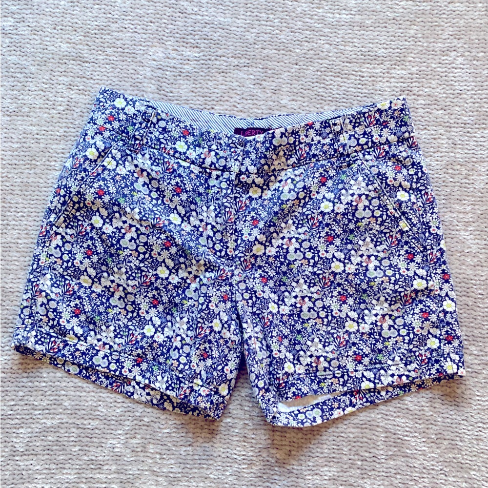 Liberty Art Fabrics for J. Crew Floral Shorts‎ Size 2